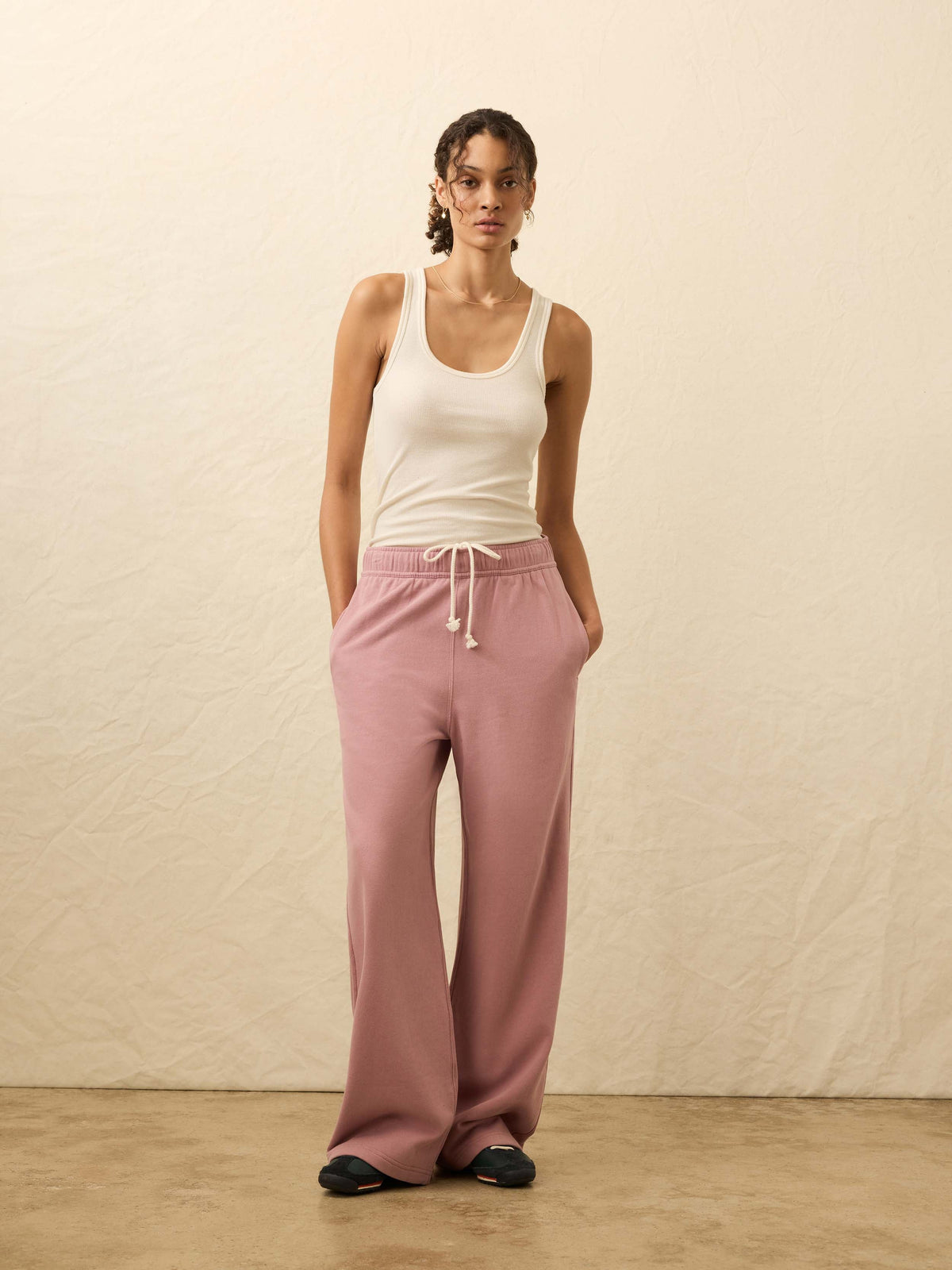 High Standard Fleece Wide Leg Sweatpant - Nostalgia Rose